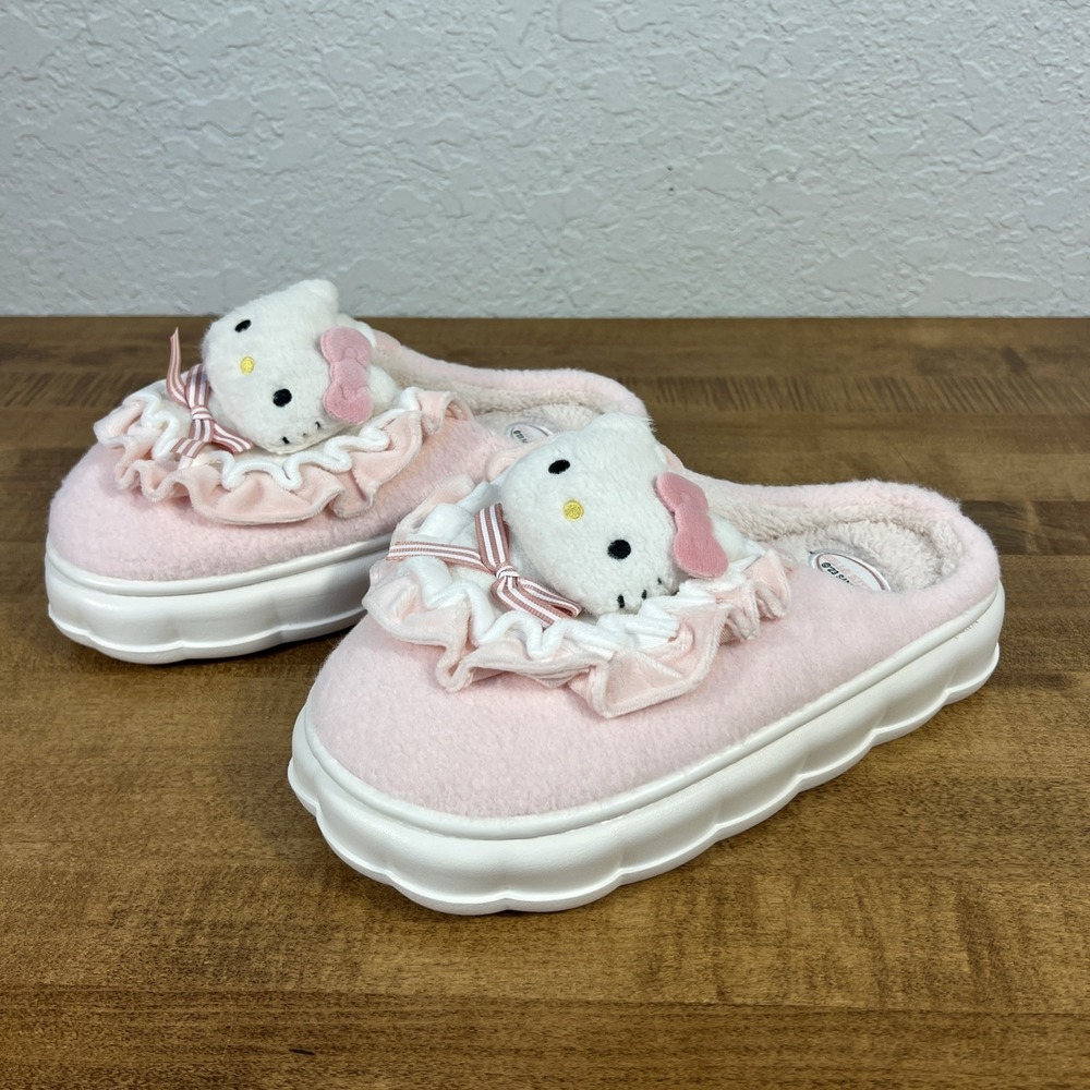 Sanrio HELLO KITTY Women's Plush Slippers Size 40-41